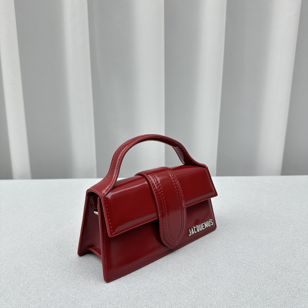 Jacquemus Satchel Bags